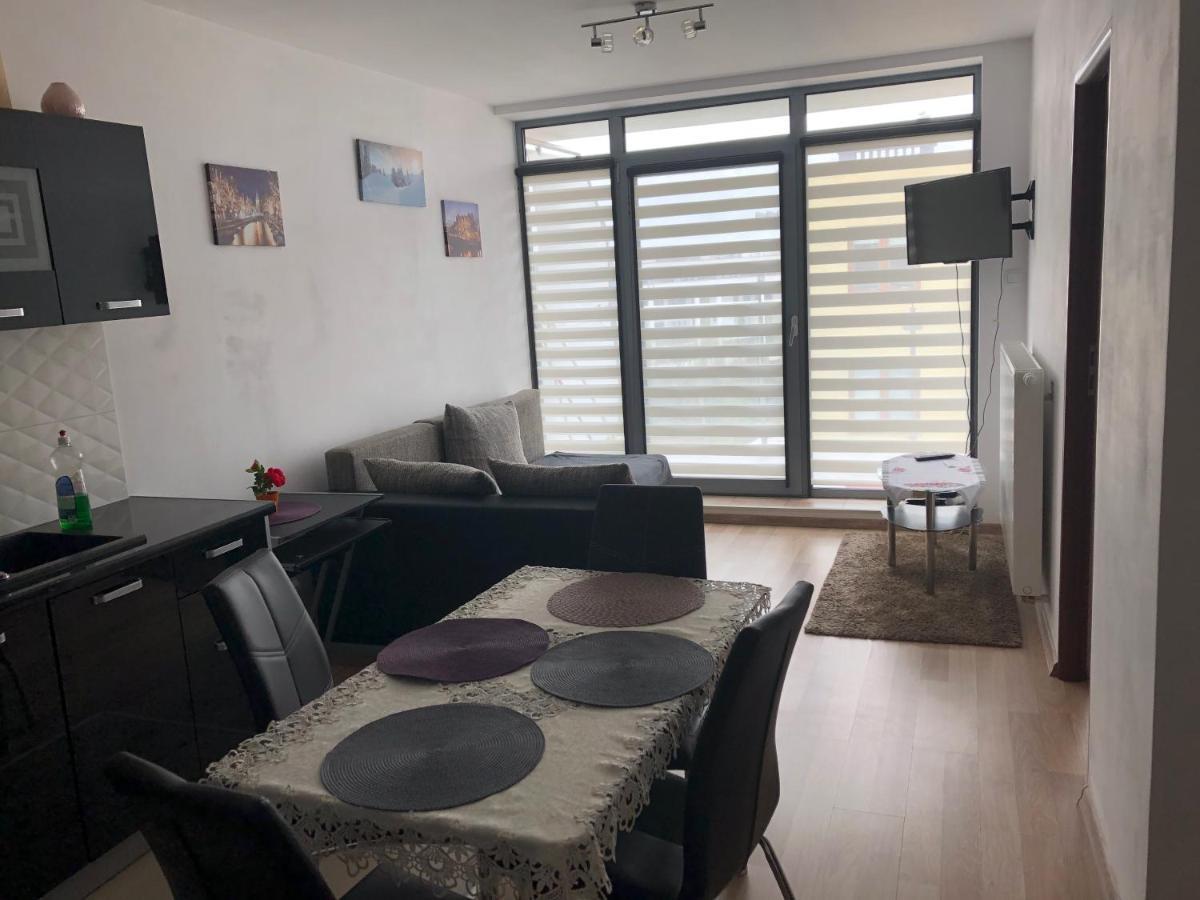 Apartament Nad Baltykiem Kolobrzeg Bagian luar foto